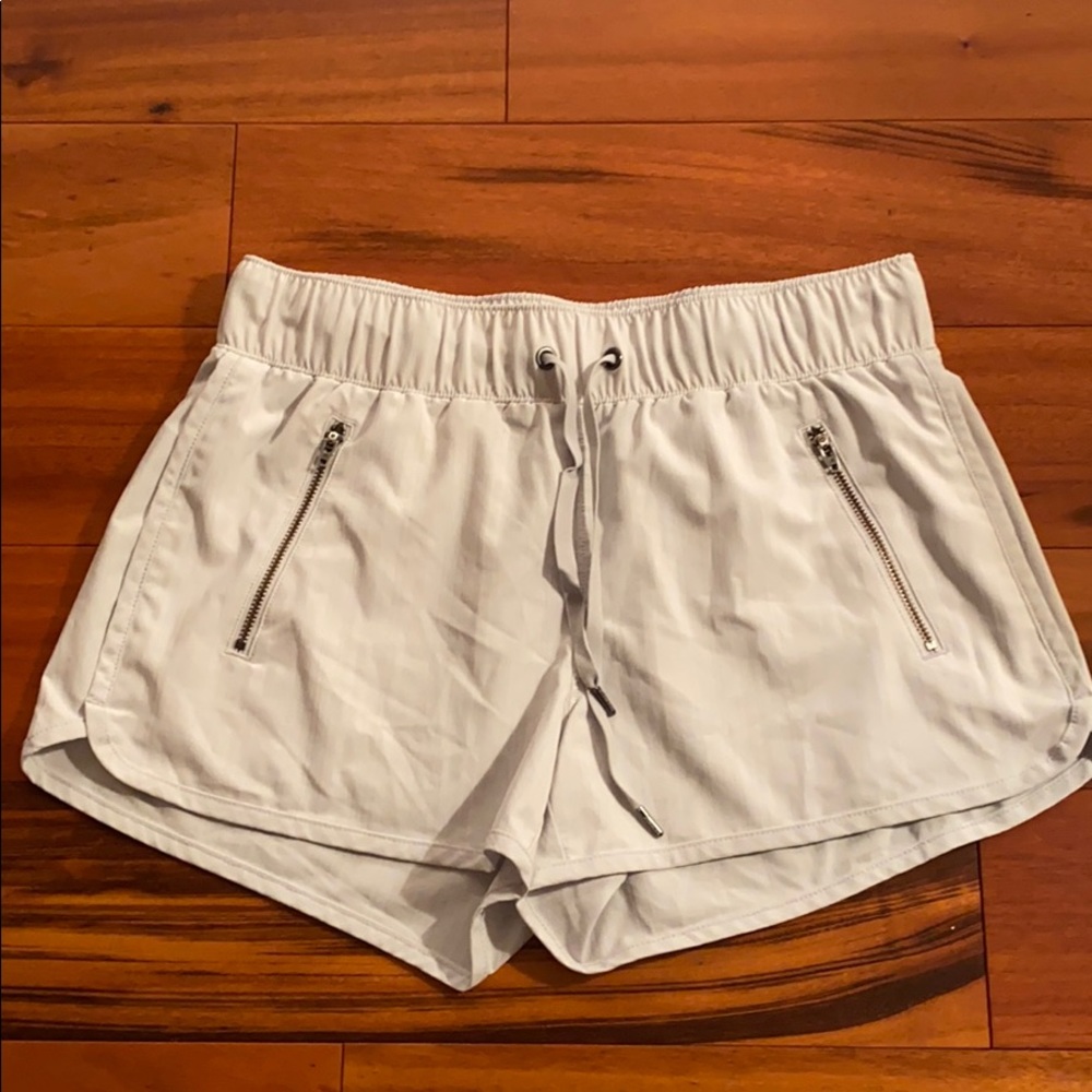 Athleta Womens shorts size S